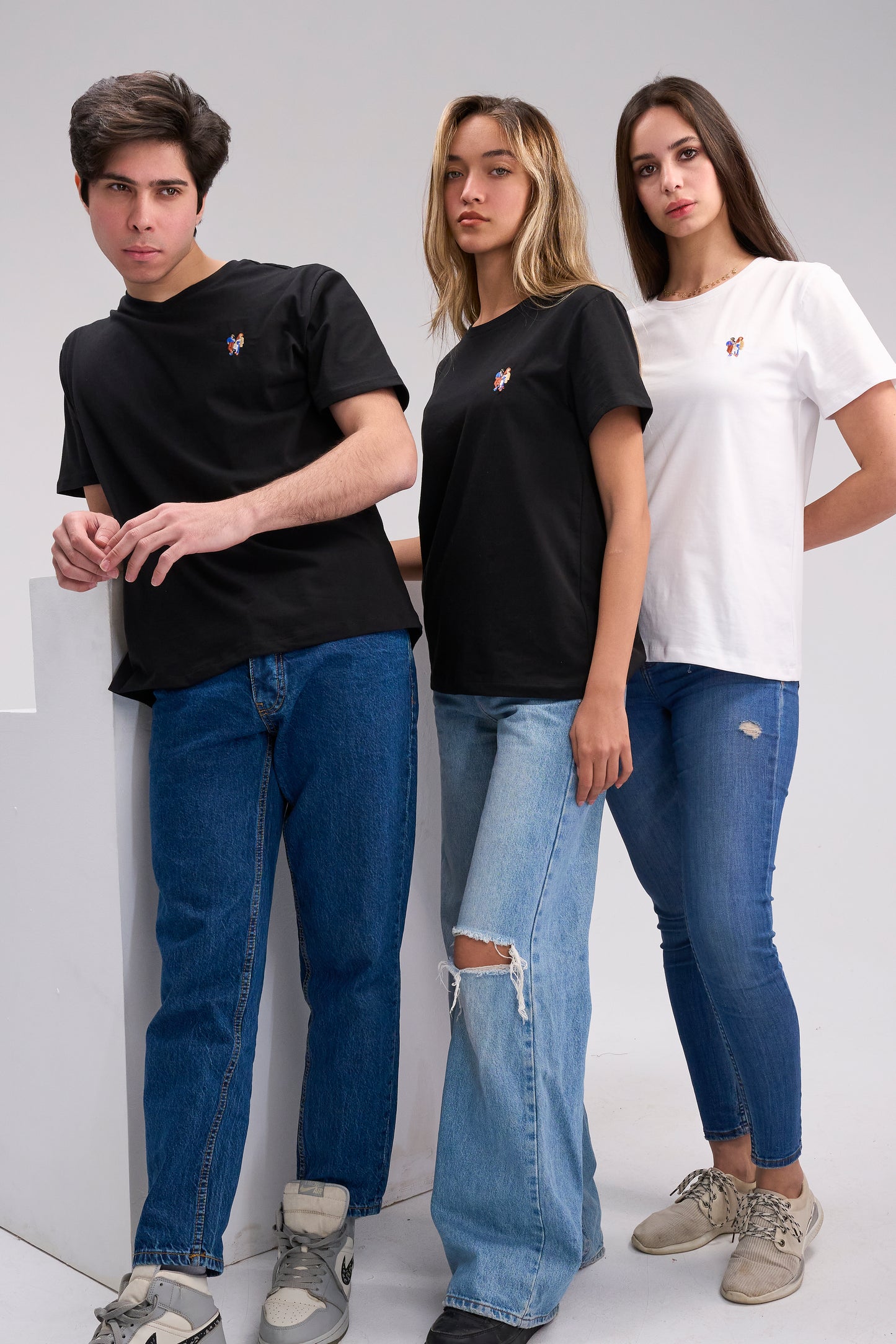 Half sleeve basic T-shirt