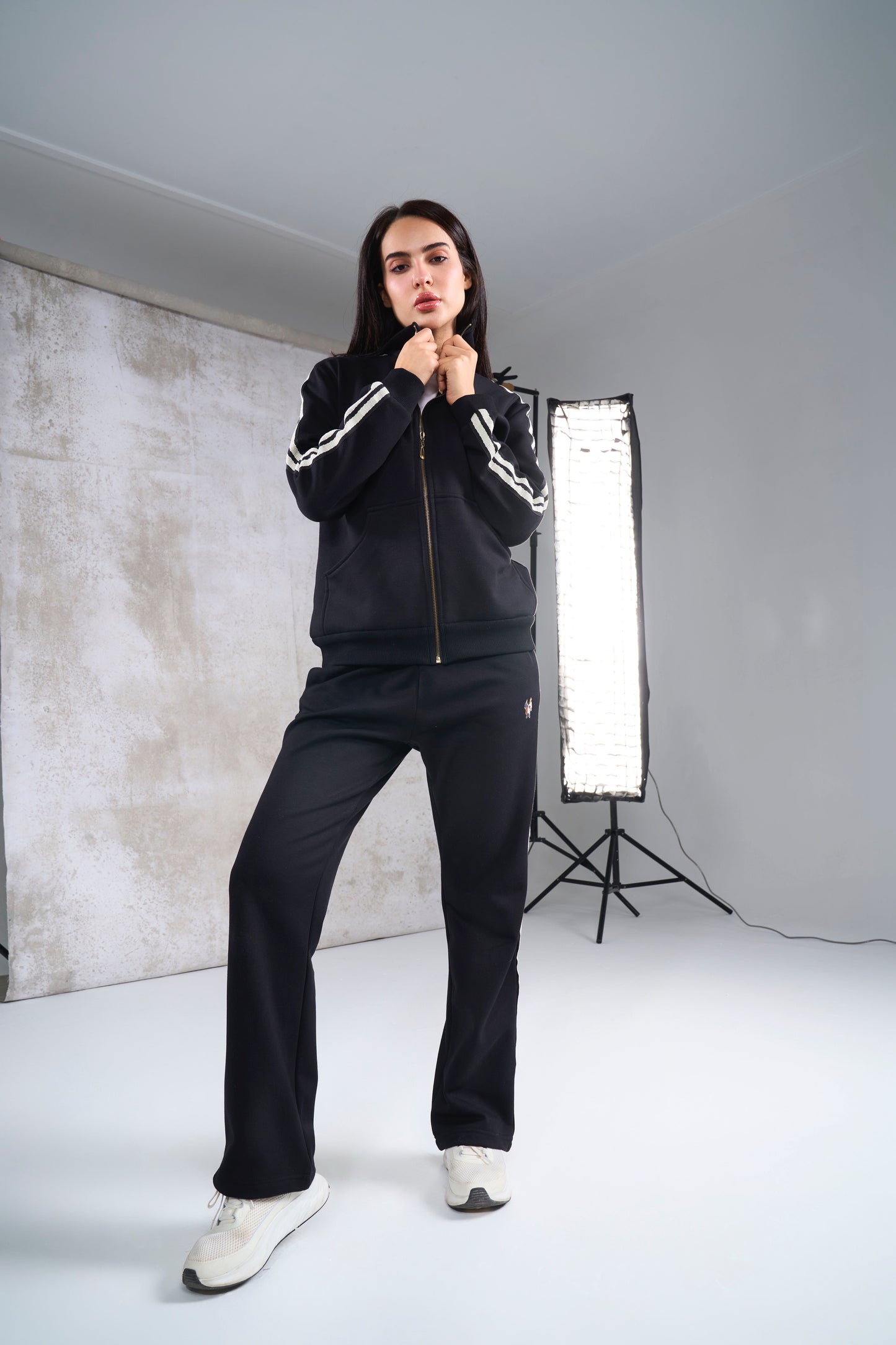 Regular fit striped track suit