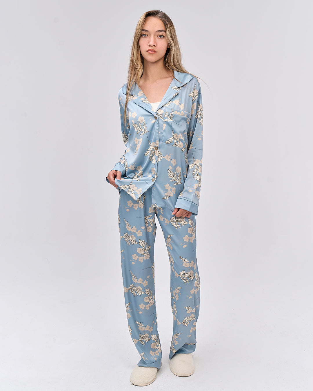 Satin pjs